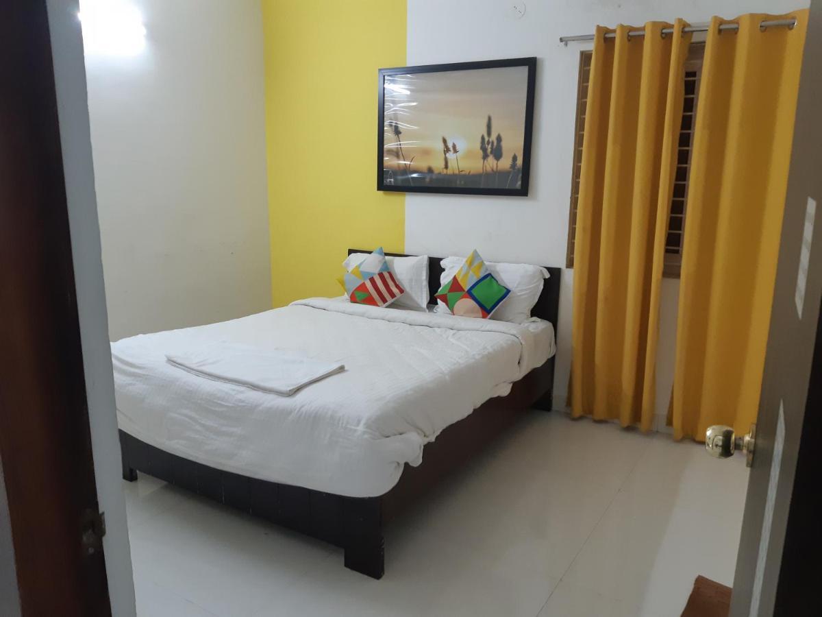 Pph Living Bhimas Hotel Tada Exterior photo