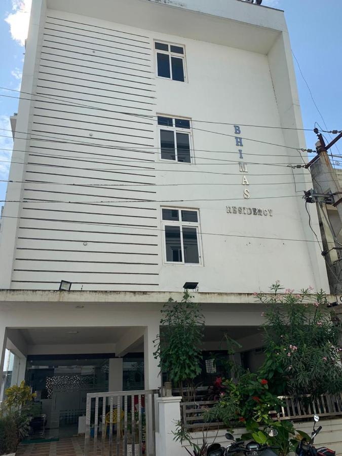 Pph Living Bhimas Hotel Tada Exterior photo